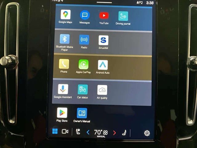 2025 Volvo XC40 B5 Plus Bright Theme Dallas TX