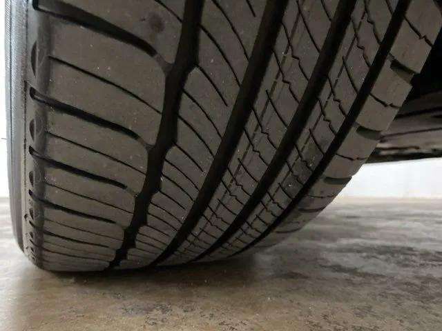 2025 Volvo XC40 B5 Plus Bright Theme Dallas TX