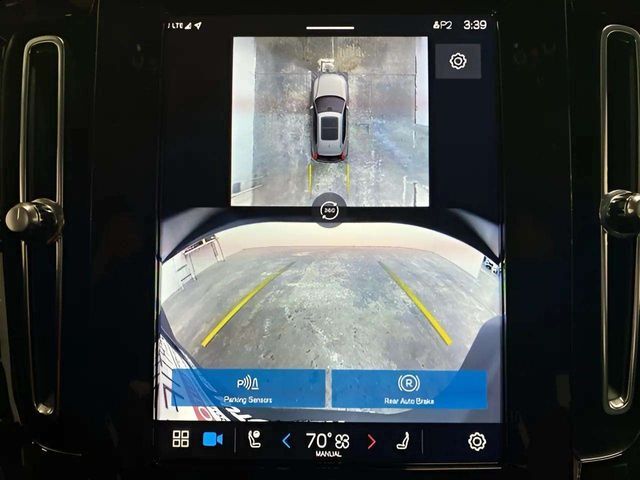 2025 Volvo XC40 B5 Plus Bright Theme Dallas TX