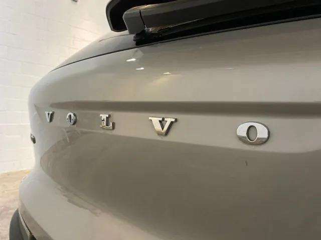 2025 Volvo XC40 B5 Plus Bright Theme Dallas TX