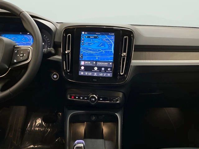 2025 Volvo XC40 B5 Plus Bright Theme Dallas TX