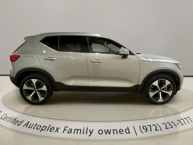 2025 Volvo XC40 B5 Plus Bright Theme Dallas TX