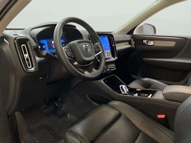 2025 Volvo XC40 B5 Plus Bright Theme Dallas TX