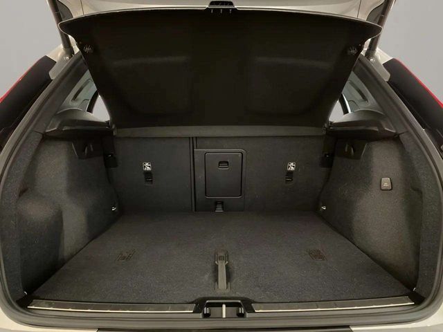 2025 Volvo XC40 B5 Plus Bright Theme Dallas TX