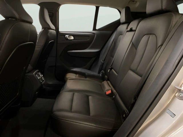 2025 Volvo XC40 B5 Plus Bright Theme Dallas TX