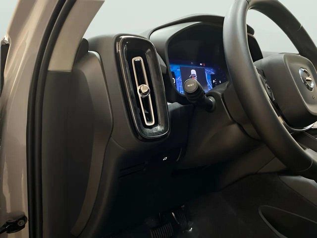 2025 Volvo XC40 B5 Plus Bright Theme Dallas TX