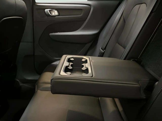 2025 Volvo XC40 B5 Plus Bright Theme Dallas TX