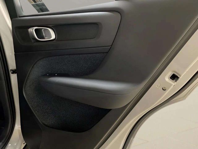 2025 Volvo XC40 B5 Plus Bright Theme Dallas TX
