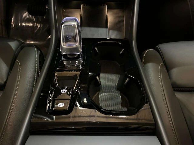 2025 Volvo XC40 B5 Plus Bright Theme Dallas TX