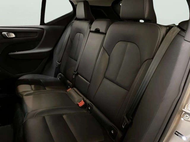 2025 Volvo XC40 B5 Plus Bright Theme Dallas TX