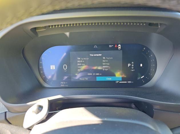 2025 Volvo XC40 B5 Plus Bright Theme Surround View Camera Park Assist Portland OR