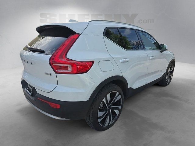 2025 Volvo XC40 B5 Plus Bright Theme Hunt Valley MD