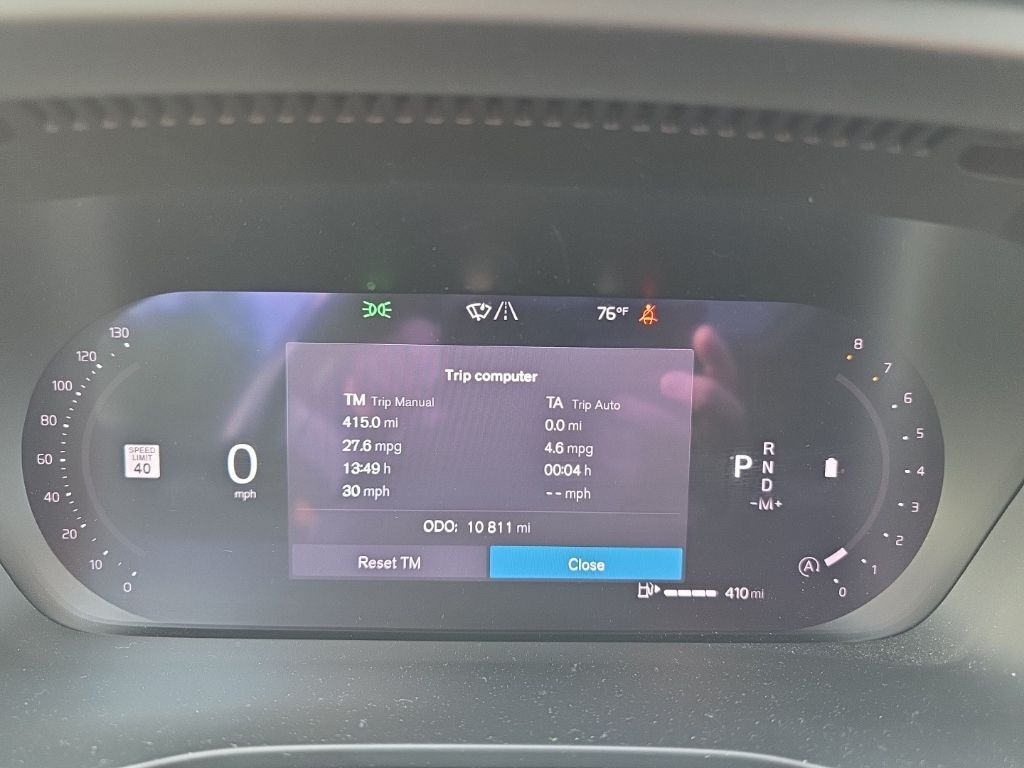 2025 Volvo XC40 B5 Plus Bright Theme Hunt Valley MD