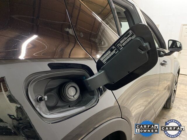 2025 Volvo XC40 B5 Plus Dark Theme Dallas TX