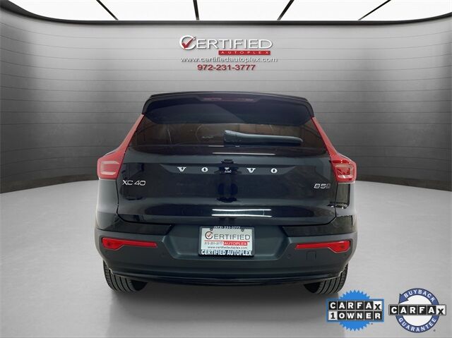 2025 Volvo XC40 B5 Plus Dark Theme Dallas TX