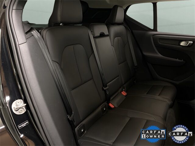 2025 Volvo XC40 B5 Plus Dark Theme Dallas TX
