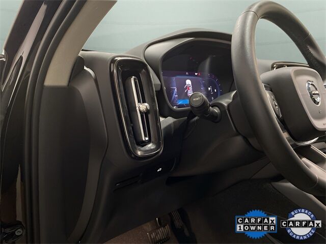 2025 Volvo XC40 B5 Plus Dark Theme Dallas TX