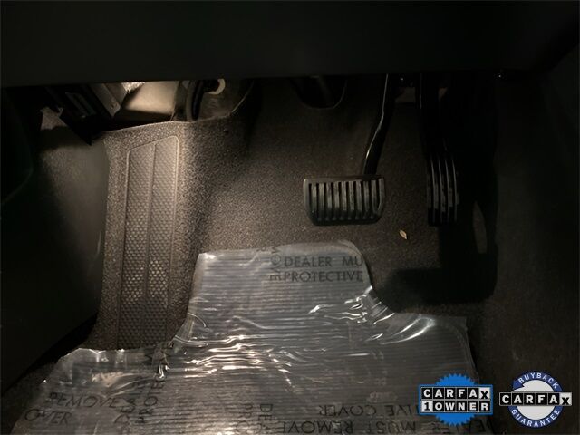 2025 Volvo XC40 B5 Plus Dark Theme Dallas TX