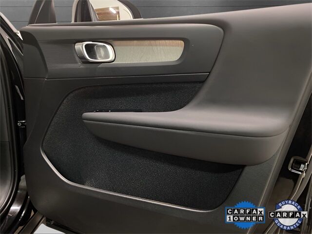 2025 Volvo XC40 B5 Plus Dark Theme Dallas TX