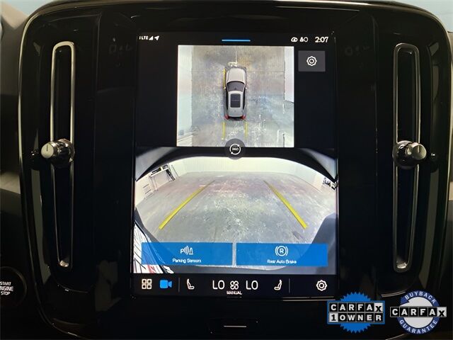 2025 Volvo XC40 B5 Plus Dark Theme Dallas TX