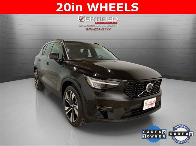 2025 Volvo XC40 B5 Plus Dark Theme Dallas TX