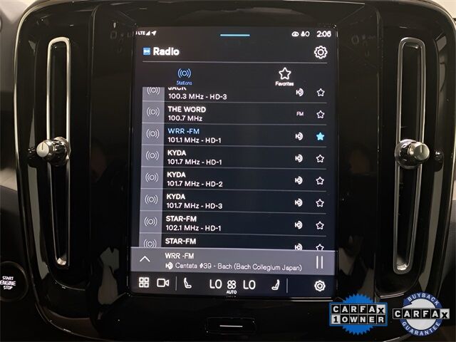 2025 Volvo XC40 B5 Plus Dark Theme Dallas TX