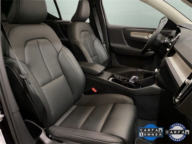 2025 Volvo XC40 B5 Plus Dark Theme Dallas TX