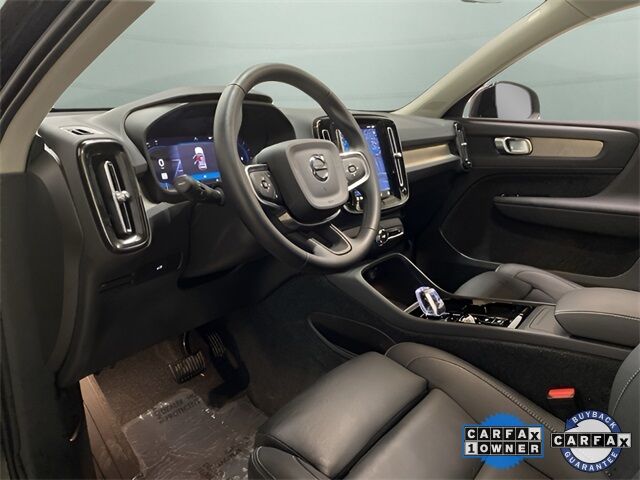 2025 Volvo XC40 B5 Plus Dark Theme Dallas TX
