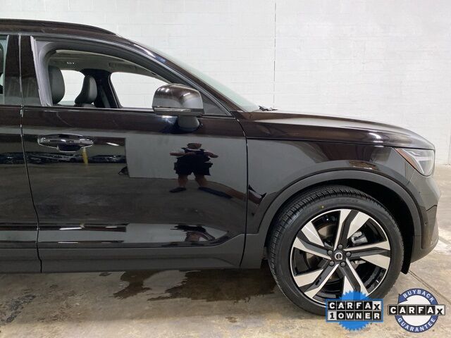 2025 Volvo XC40 B5 Plus Dark Theme Dallas TX