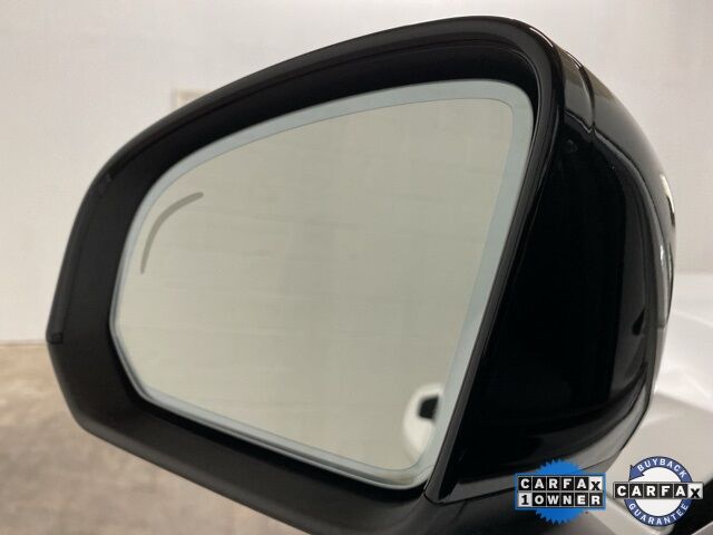 2025 Volvo XC40 B5 Plus Dark Theme Dallas TX