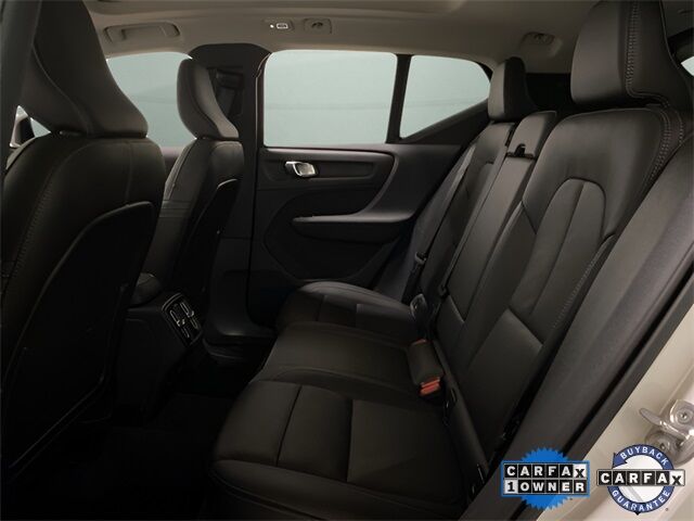 2025 Volvo XC40 B5 Plus Dark Theme Dallas TX