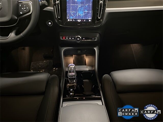 2025 Volvo XC40 B5 Plus Dark Theme Dallas TX