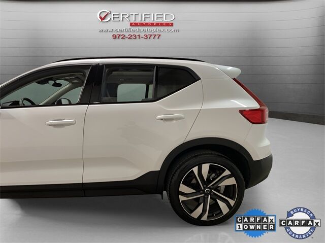 2025 Volvo XC40 B5 Plus Dark Theme Dallas TX