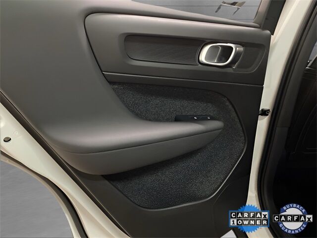 2025 Volvo XC40 B5 Plus Dark Theme Dallas TX