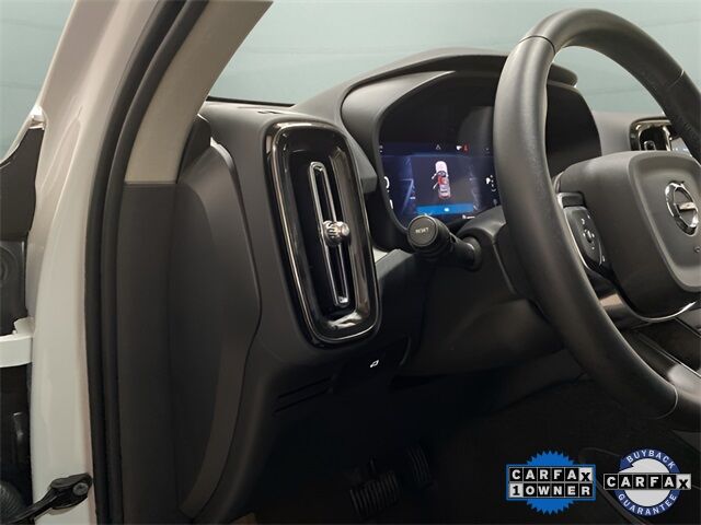 2025 Volvo XC40 B5 Plus Dark Theme Dallas TX