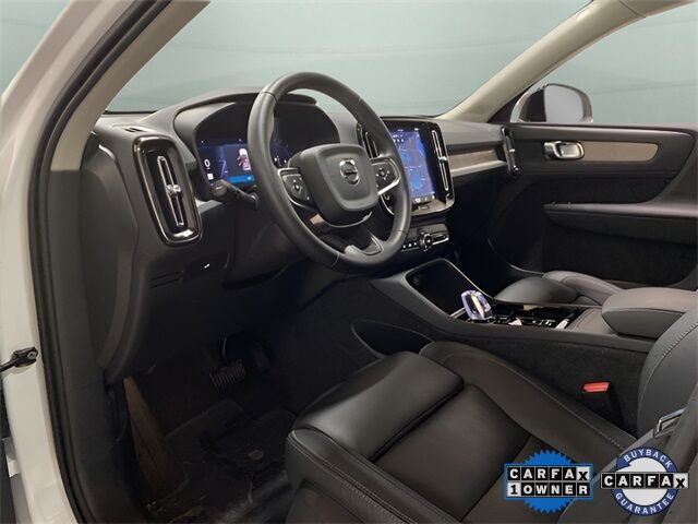 2025 Volvo XC40 B5 Plus Dark Theme Dallas TX