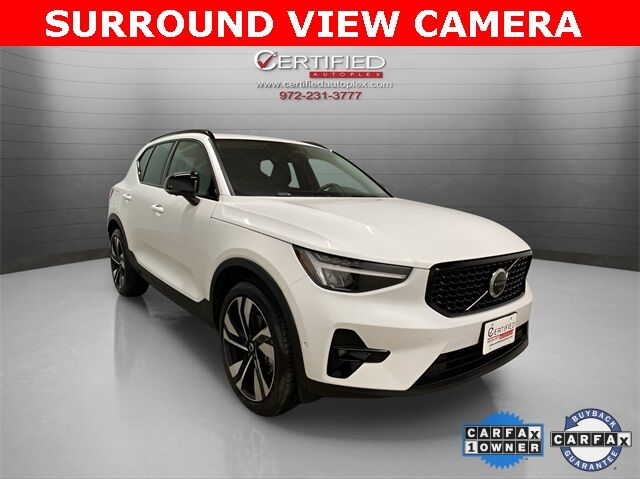 2025 Volvo XC40 B5 Plus Dark Theme Dallas TX