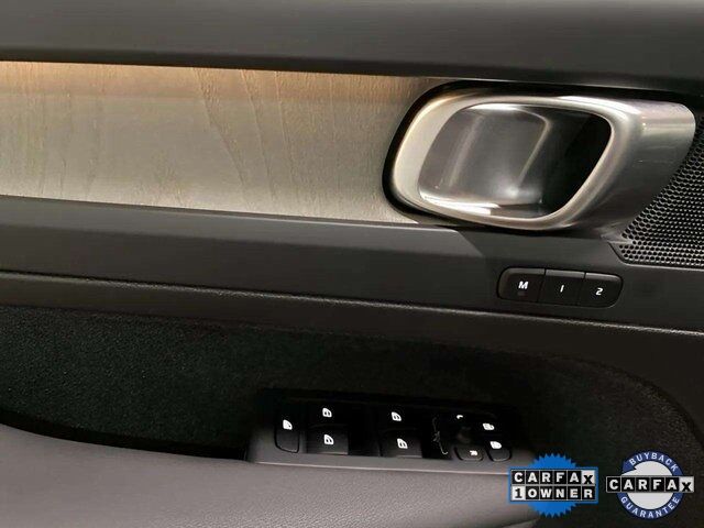 2025 Volvo XC40 B5 Plus Dark Theme Dallas TX