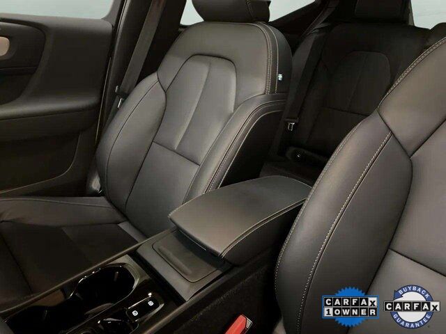 2025 Volvo XC40 B5 Plus Dark Theme Dallas TX