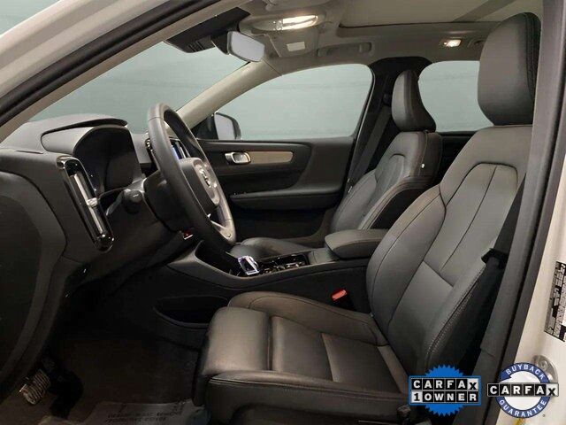 2025 Volvo XC40 B5 Plus Dark Theme Dallas TX