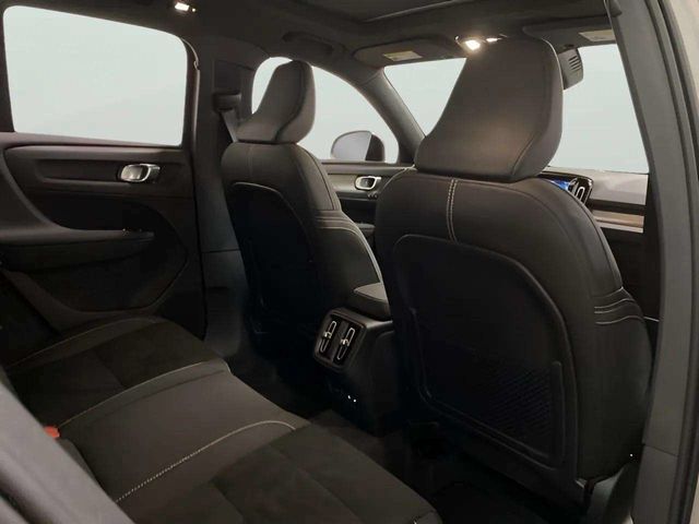 2025 Volvo XC40 B5 Plus Dark Theme Dallas TX