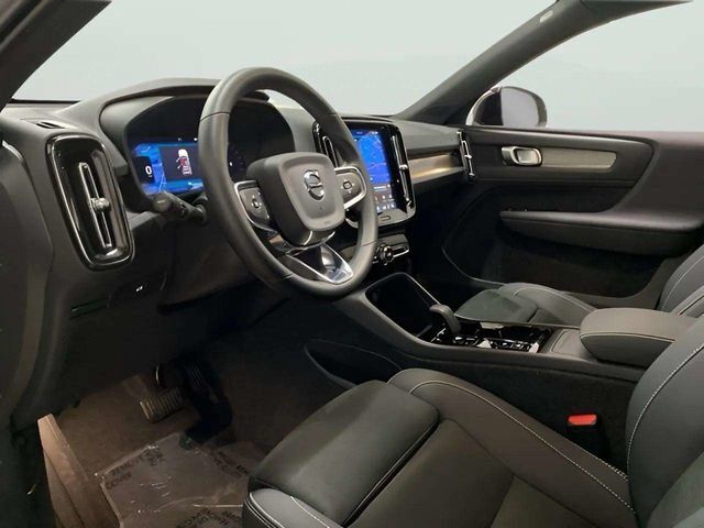2025 Volvo XC40 B5 Plus Dark Theme Dallas TX