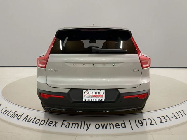 2025 Volvo XC40 B5 Plus Dark Theme Dallas TX
