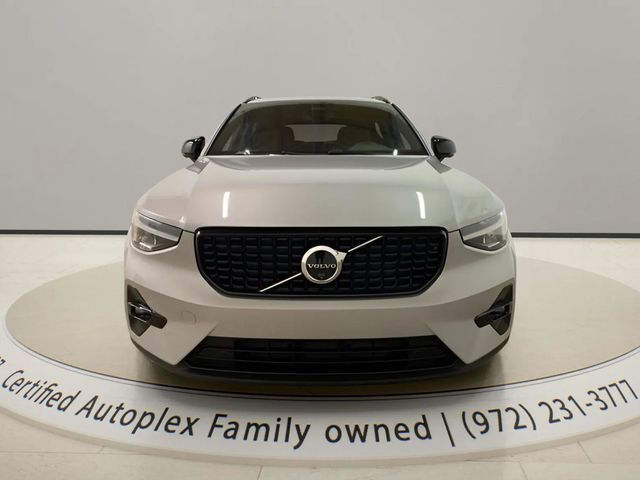 2025 Volvo XC40 B5 Plus Dark Theme Dallas TX