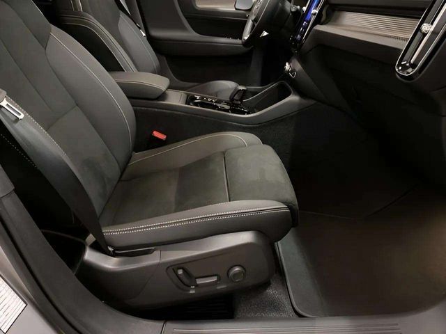 2025 Volvo XC40 B5 Plus Dark Theme Dallas TX
