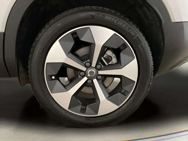 2025 Volvo XC40 B5 Plus Dark Theme Dallas TX