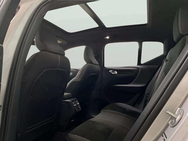 2025 Volvo XC40 B5 Plus Dark Theme Dallas TX