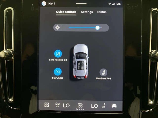 2025 Volvo XC40 B5 Plus Dark Theme Dallas TX
