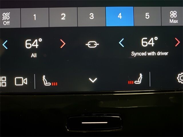 2025 Volvo XC40 B5 Plus Dark Theme Dallas TX