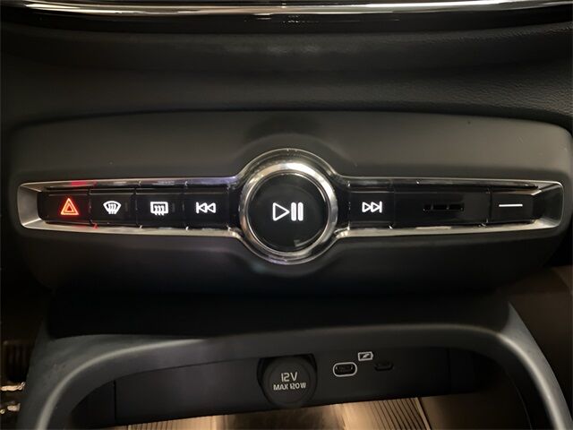 2025 Volvo XC40 B5 Plus Dark Theme Dallas TX